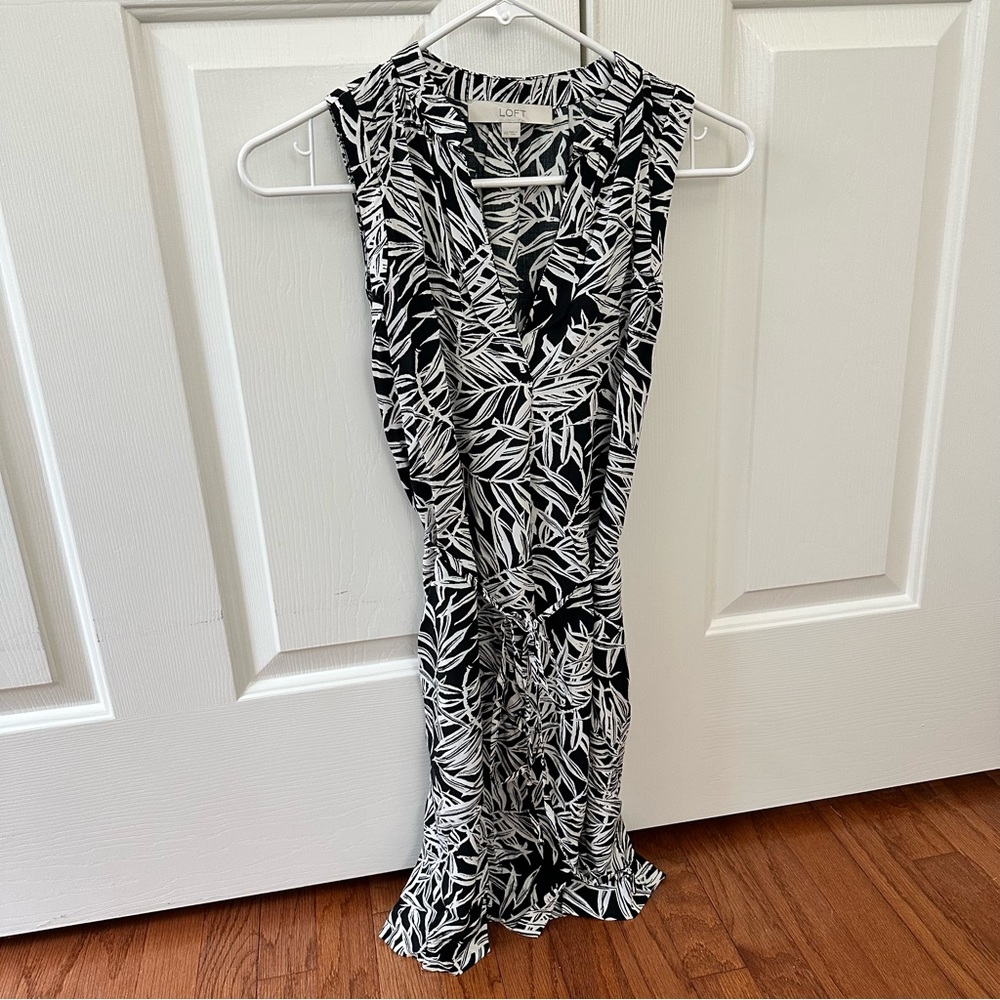 LOFT Leaf Pattern Dress
